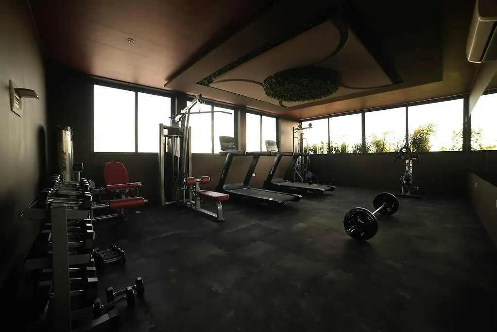 Noah Luxury Loft In Downtown Διαμέρισμα Τουλούμ